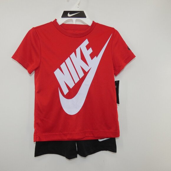 NWT Nike Black University Red Logo Graphic Two-Piece Matching Set Boys Size 6 - Picture 1 of 4